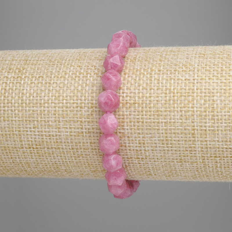 Náramek z turmalínu s mnohoúhelníkovými fasetami, průměr 7,5×7 mm, délka 18 cm, elastický
