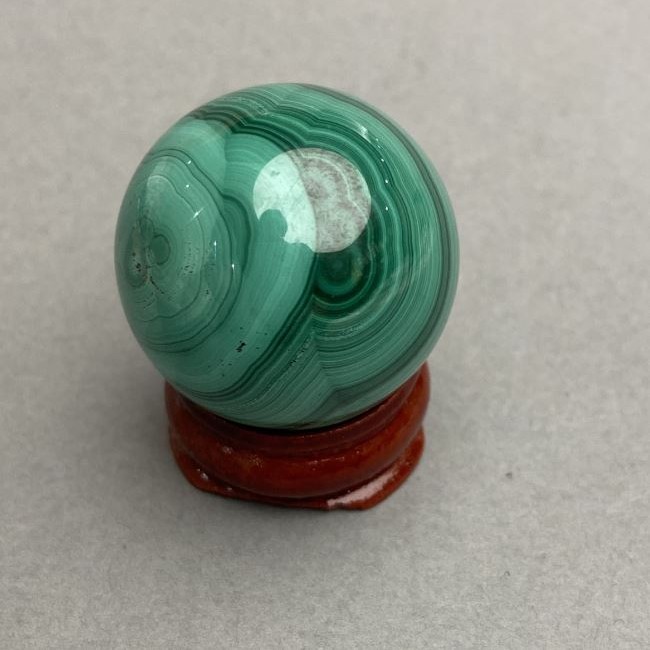 Suvenírová koule z malachitu, průměr 29 mm ± hmotnost 49 g
