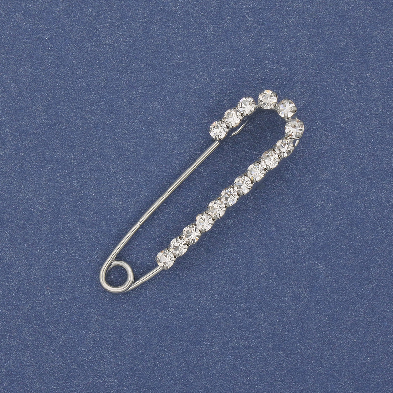 Brož-špendlík se bílými krystaly 36×10 mm ± stříbrný kov