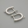 Háčky na náušnice s bílými krystaly, stříbrný kov, 15×3 mm ± pár