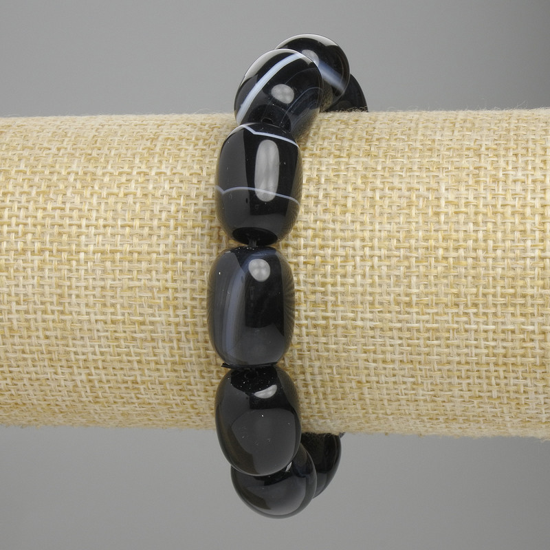Náramek z achátu, barilkové korálky, průměr 17–18×12–13 mm ±, délka 18 cm ±, elastický