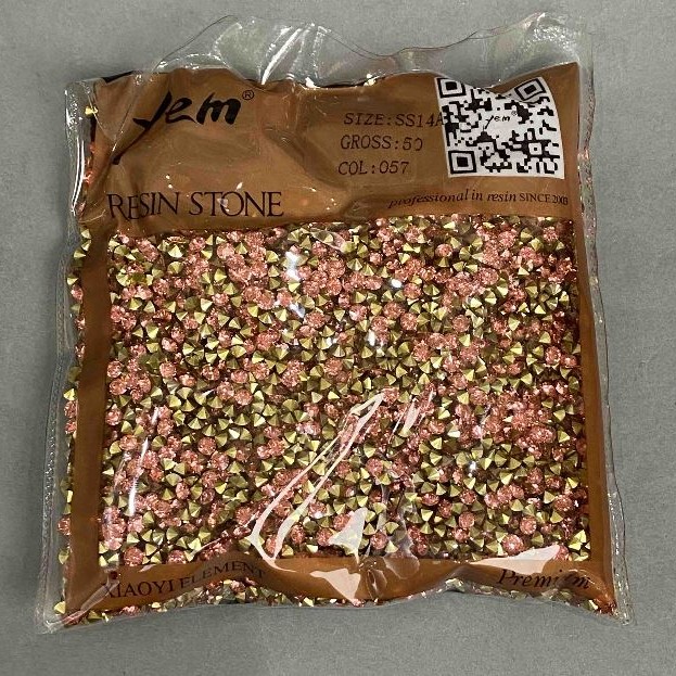 Růžové štrasové kameny, průměr 4 mm ± balení 75 g (±)