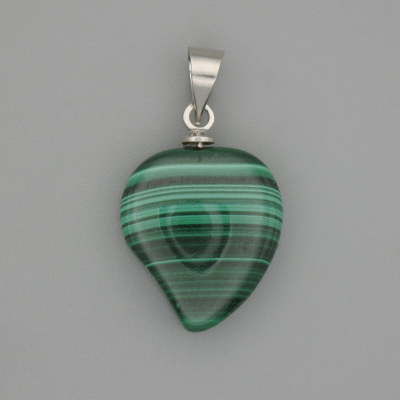Přívěšek z malachitu ve tvaru srdce 13×15×23 mm+
