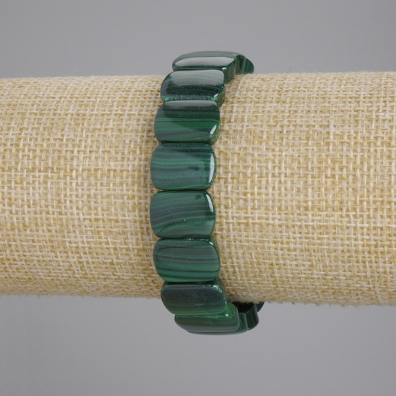 Náramek z malachitu, hladké články, průměr 14×10 mm, délka 18 cm, elastický
