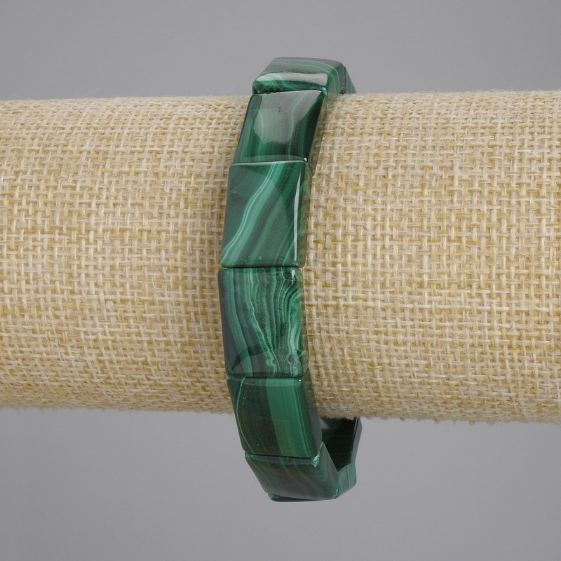 Náramek z malachitu, hladké články, průměr 16×12 mm ±, délka 18 cm ±, na elastické šňůrce