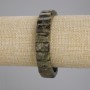 Náramek z přírodního grossularu, články o průměru 13×9 mm, délka cca 18 cm, elastické provedení