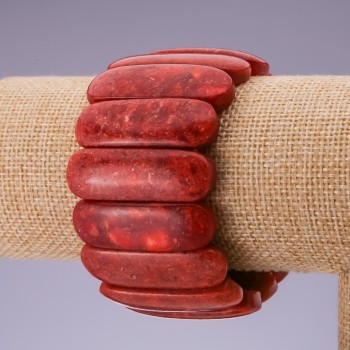 Náramek z houbového korálu na elastické gumičce, články 40×13 mm, délka 18,5 cm