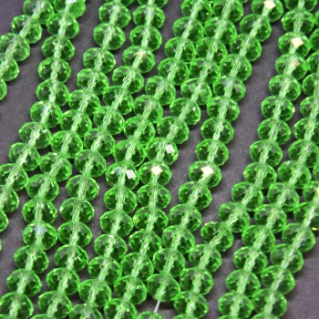 Korálky Český křišťál, světle zelené až smaragdové rondel, průměr 8×6 mm, délka 40 cm