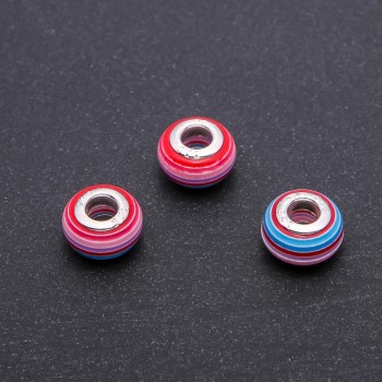 Korálka Pandora se červeno-modrými pruhy, průměr 14×9 mm, díra 5 mm, balení 10 ks