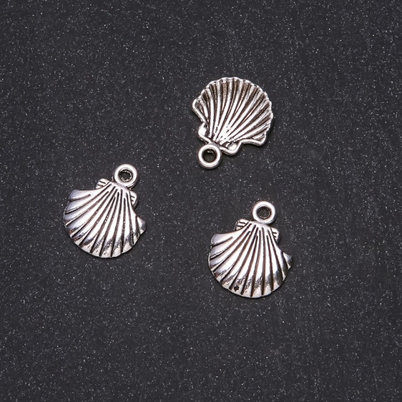 Přívěšek mušle 18x15 mm balení 20 g ±16 ks