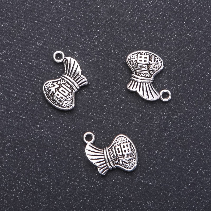 Přívěškové kování „Pytlíček“, průměr 14 mm, délka 15 mm, balení 20, 8 g, 11 ks (+ -)