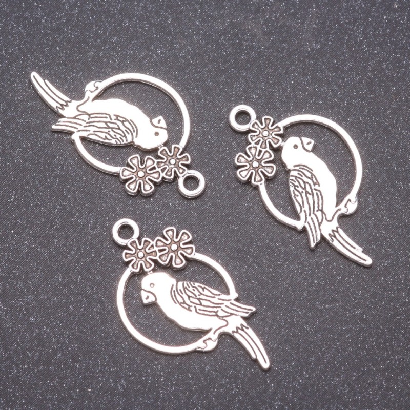 Přívěsek Papoušek, kovový, 8×15 mm, otvor 1,0 mm, balení 20 g ± 16 ks