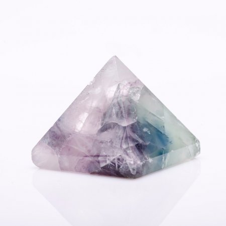 Pyramida suvenýr z přírodního fluoritu, výška cca 30 mm, průměr 30×30 mm