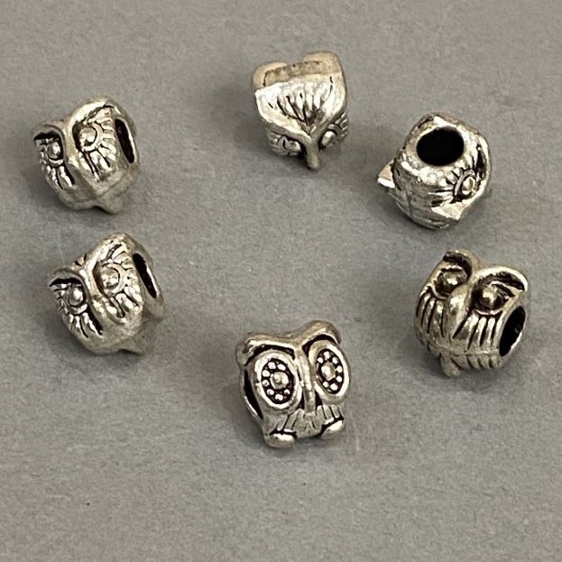 Korálka-šperk Pandora, světlešedý kov, Sova, d1-10 mm, d2-5 mm, balení 7 ks