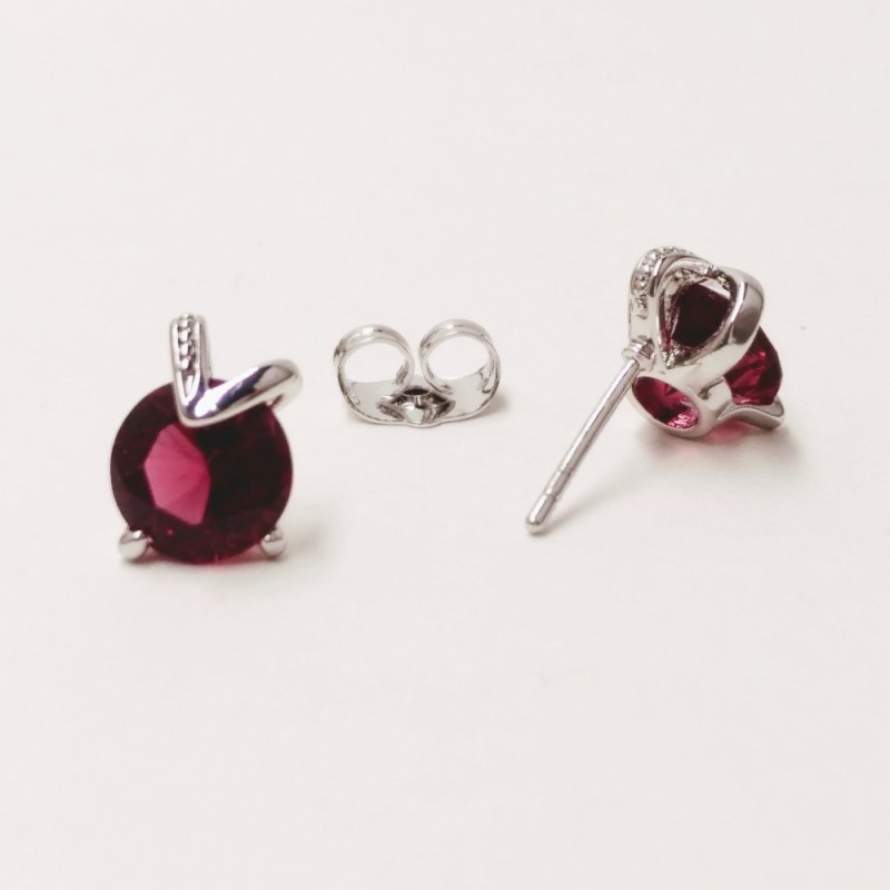 Náušnice Xuping peckové s kamenem malinové barvy, průměr 11×8 mm, rhodiované