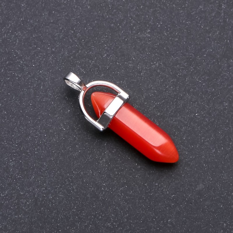 Přívěšek Kočičí oko červený šestiúhelník 8×35×41 mm