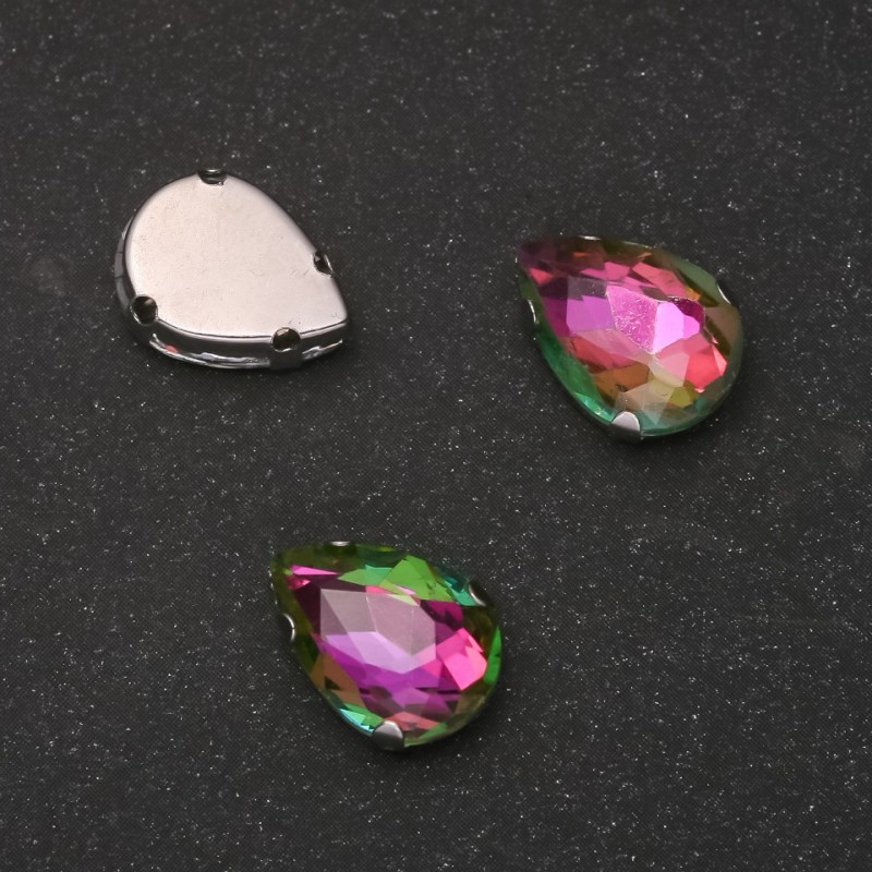 Cena za balení / 10 ks. Šitý krystal ve tvaru kapky 10×14 mm, růžovo-zelený