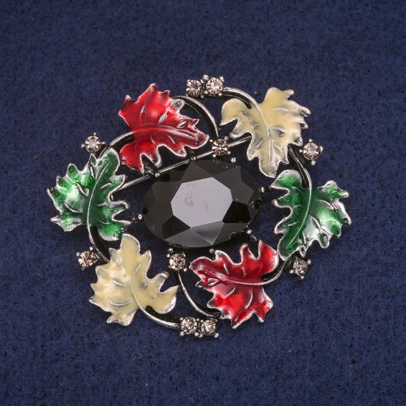 Brož Listy s emailem a krystalem, šedý kov 39×43 mm