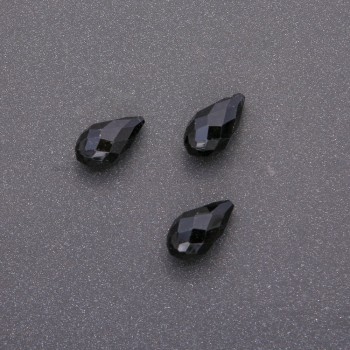 Korálka-přívěšek z agátu ve tvaru broušené kapky 10×18 mm