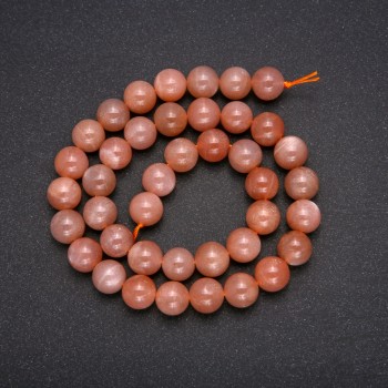 Korálky ze selenitu – hladké kuličky, průměr 10 mm, délka 38 cm na niti