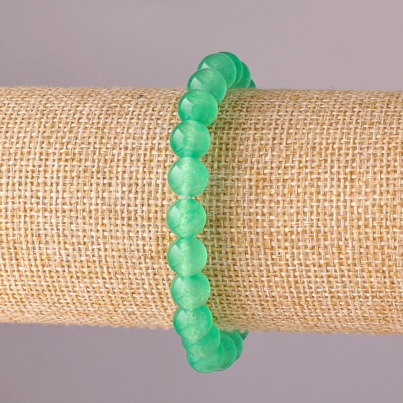 Náramek z nefritu na elastické gumičce, hladká korálka, průměr 8 mm, délka 18 cm