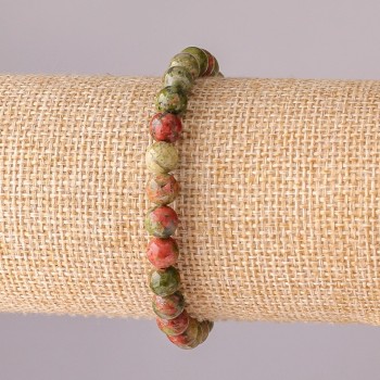 Náramek z heliotropového jaspisu, elastické lanko, hladké kuličky o průměru 6 mm, obvod 18 cm