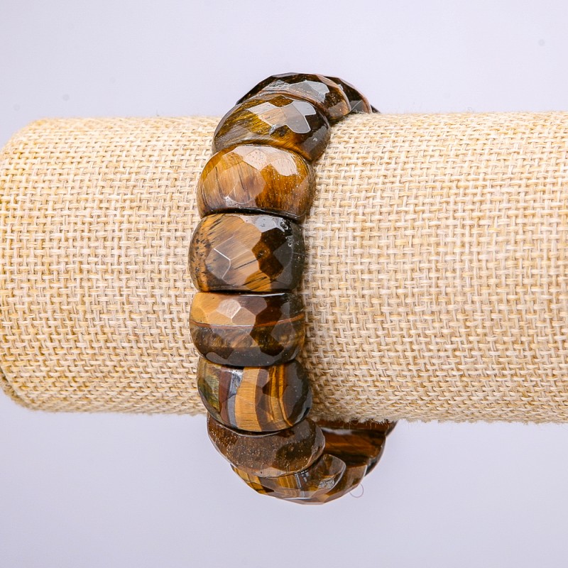 Náramek na gumičce, facettované články tygřího oka, průměr 20×13 mm, obvod 18 cm