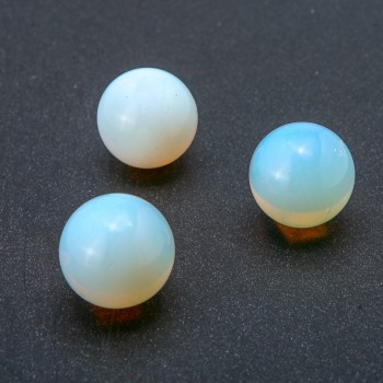 Suvenýrová koule z přírodního měsíčního kamene, průměr cca 20 mm