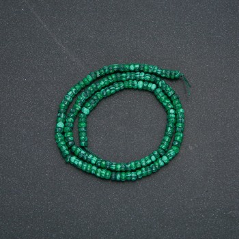 Nitka z malachitu (lisované brusované rondely), průměr 4×2,5 mm, délka 39 cm +