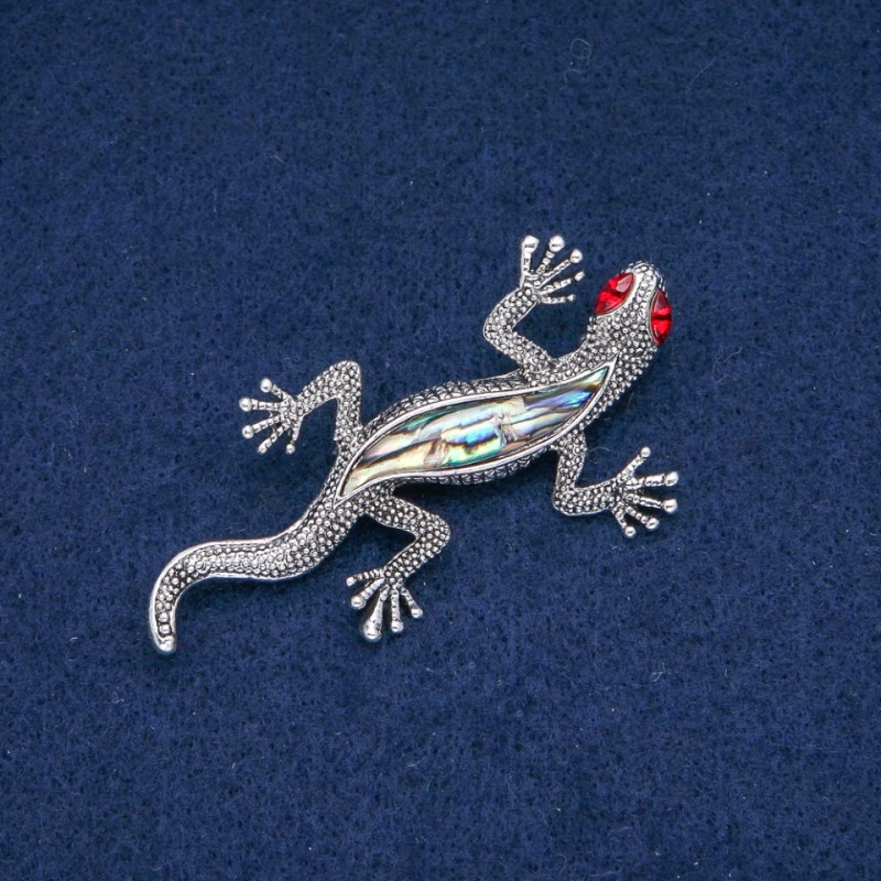 Brož Ještěrka s haloititem, červené krystaly, stříbrný kov 66×35 mm +