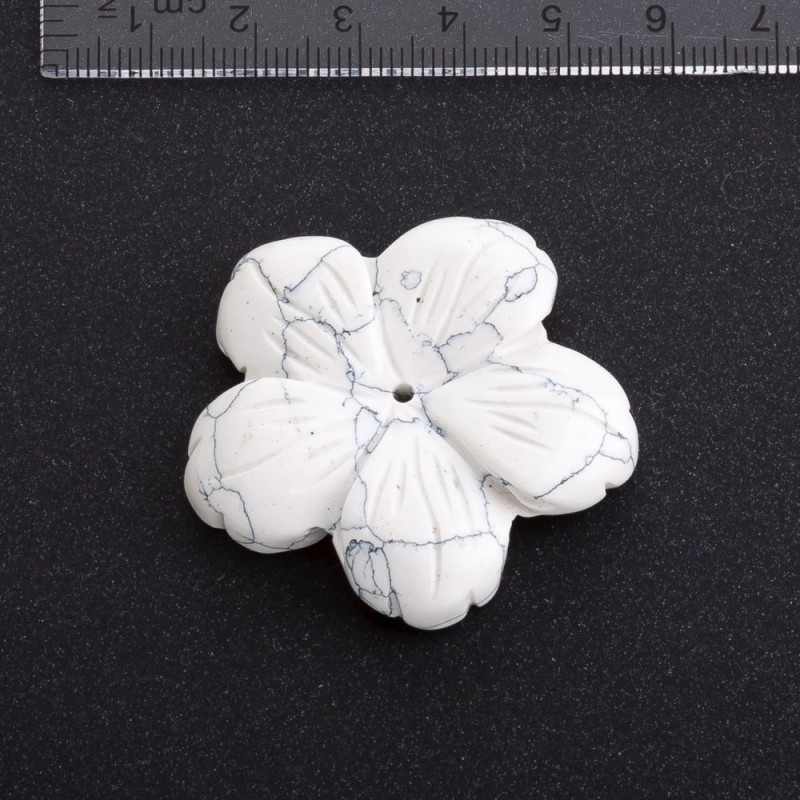 Kovové komponenty «Květina» z přírodního kamene, průměr 41 mm chalcedon