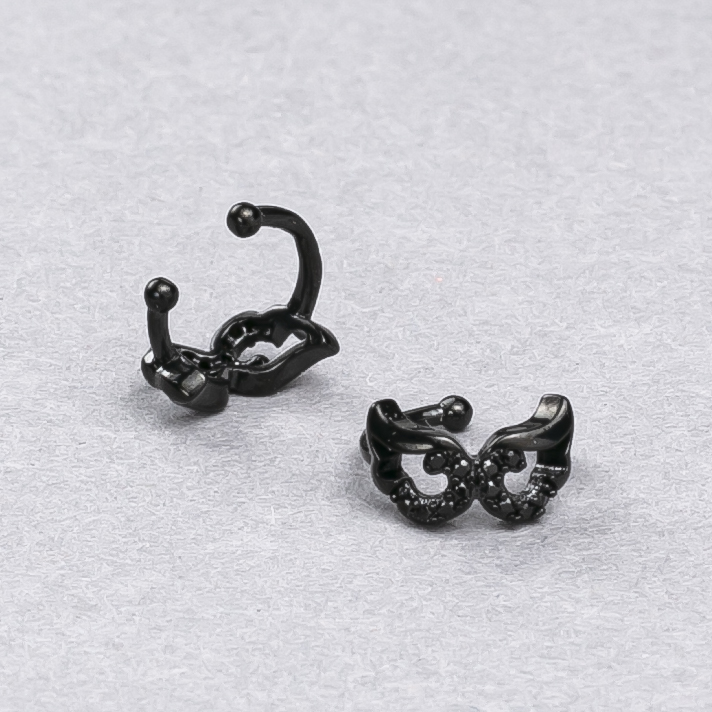 Kaf Xuping Černý rhodium s černými štrasami 6×10 mm +