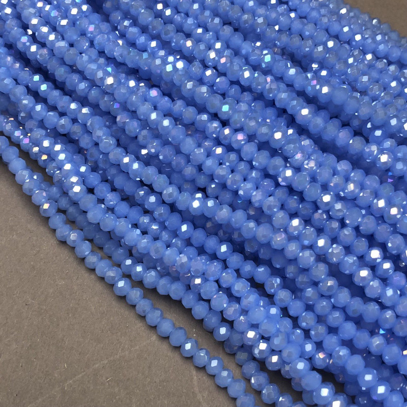 Korálky Český křišťál na šňůrce tmavě modré matné s benzínovým leskem, brusovaný rondel, průměr 3,5×3 mm, délka 36–38 cm