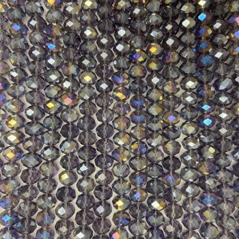 Korálky ve tvaru rondelu z českého křišťálu na niti, fialové s benzínovým nástřikem, broušené, průměr 8×6 mm, délka cca 40–41 cm