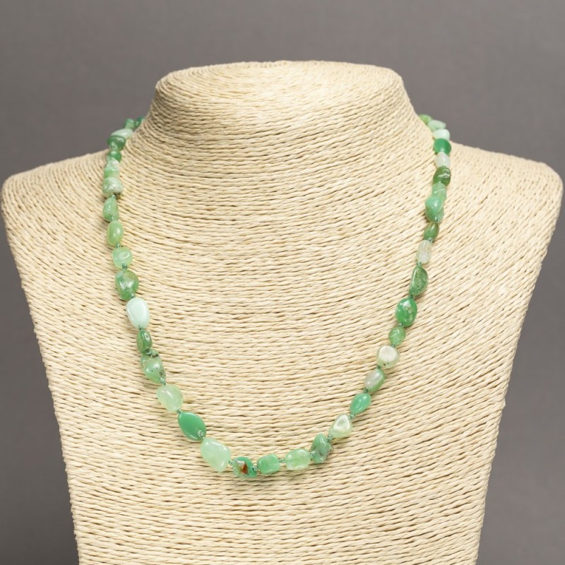 Náhrdelník z přírodního chrysoprasu – galetové korálky o průměru 6×7 mm, délka 45 cm