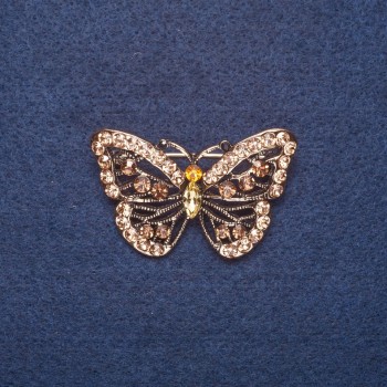 Brožka „Motýl“ se zlatými štrasami, barva kovu zlato, 4,5×3 cm