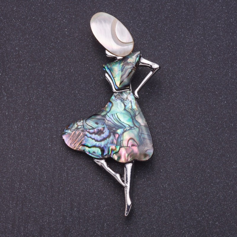 Přívěšek-kinesh Madam Haliótis Perleťová barva kovu „stříbro“, délka 8,4 cm