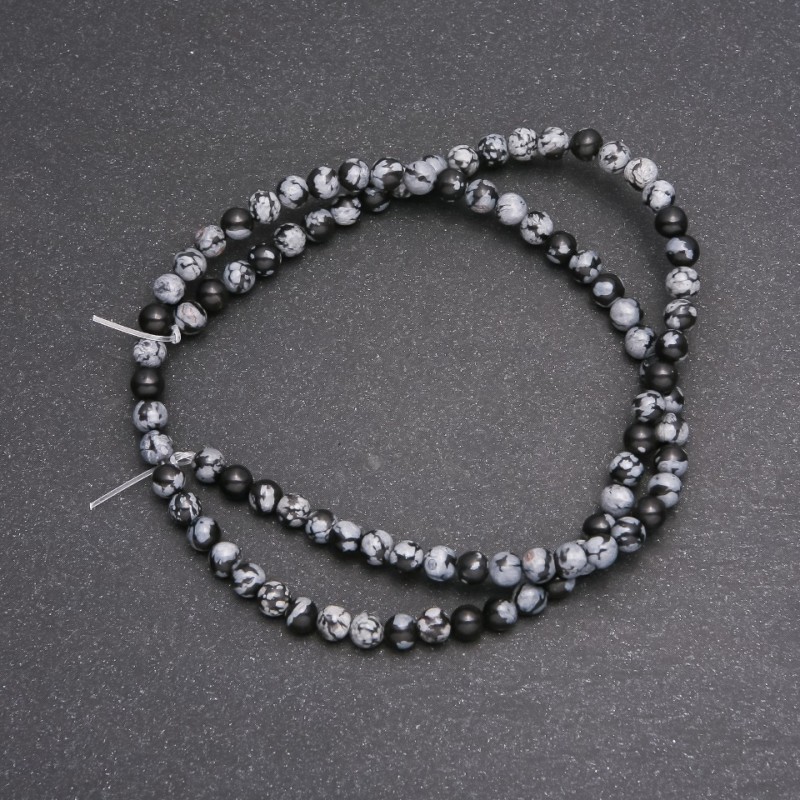 Korálky na niti – Sněhový obsidián, Slzy Apačů; hladká kulička, průměr 4 mm (±), délka 38 cm
