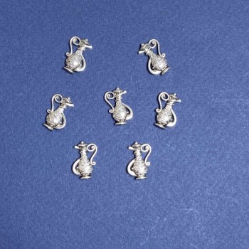 Přívěšek džbán 1,8 cm, balení 20 g ±18 ks