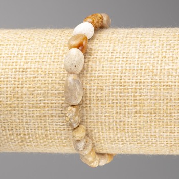 Náramek ze zkamenělého korálu s broušenými korálkami, průměr 7×10 mm ± na gumičce, délka 18 cm+