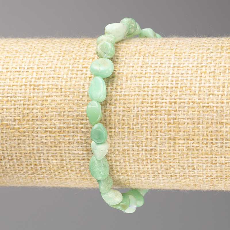 Náramek z přírodního chryzoprasu, broušené korálky, průměr 8×10 mm ± na elastické gumičce, délka 18 cm+