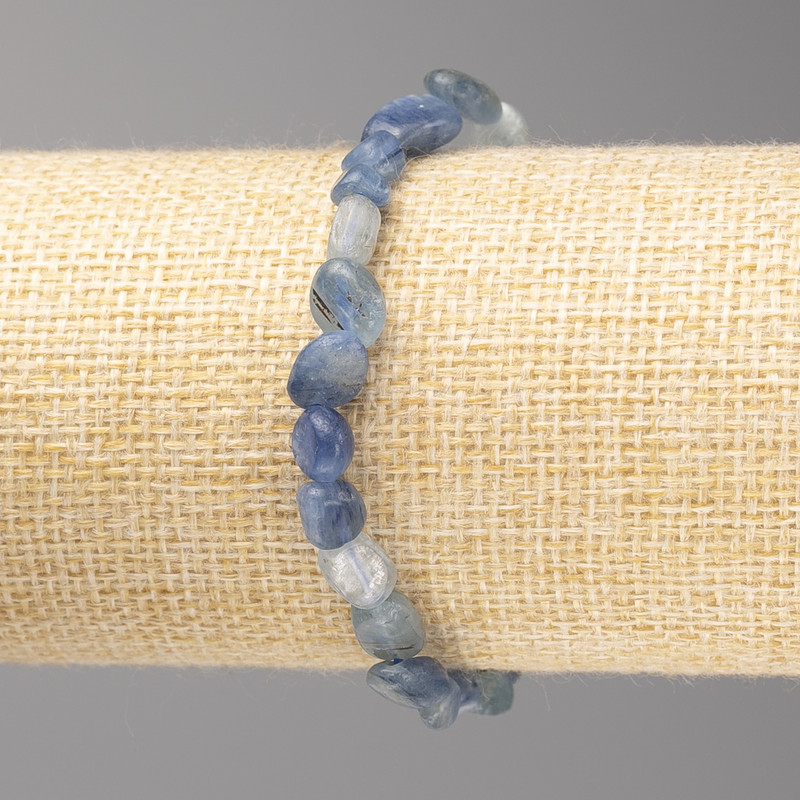Náramek z kamene kyanitu, galetové korálky, průměr 7×10 mm ± na elastické gumičce, délka 18 cm+