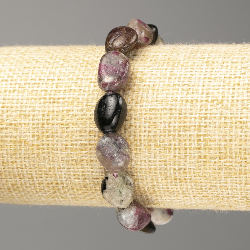 Náramek z turmalínu z přírodního kamene, broušené korálky, průměr 10×14 mm ±, délka 18 cm (elastický)