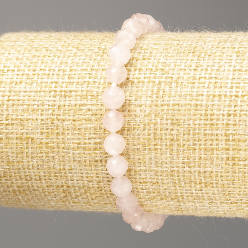 Náramek z růžového křemene, brusované kuličky o průměru 6 mm, délka 18 cm (elastický)