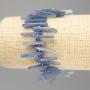 Náramek z kianitu — přírodní kámen, drobky kamene „Jehla“ na niti, průměr 28×2–10×2 mm (+/-), délka 18 cm, s perličkami, průměr 3 mm (elastický)