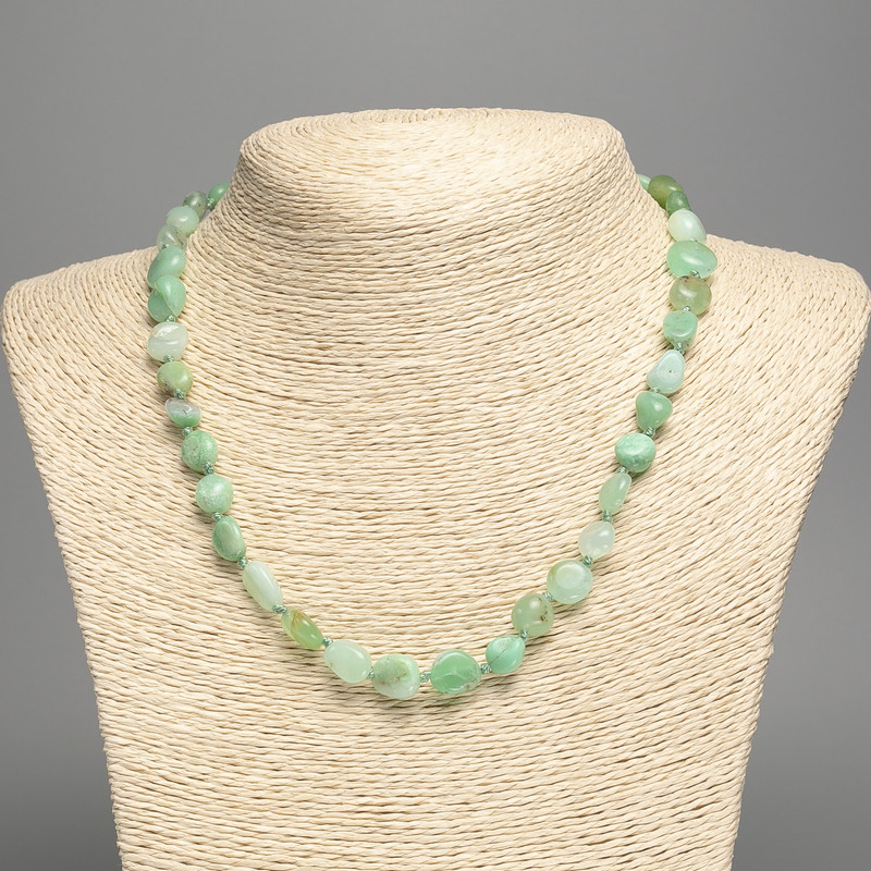 Náhrdelník z chrysoprasu, galetové korálky, průměr 9–11 mm, délka 50 cm+