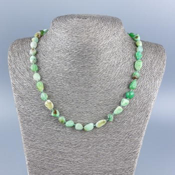 Náhrdelník z přírodního chrysoprasu, broušený, průměr 9×11 mm, délka 50 cm +