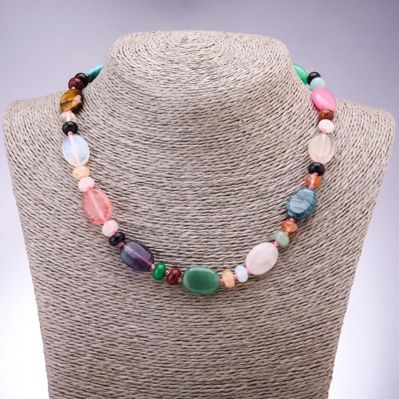 Náhrdelník z mixu přírodních kamenů, plochý ovál, průměr 13×18 mm, rondel, průměr 9×6 mm, délka 45 cm