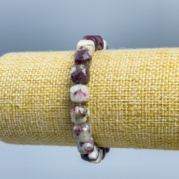 Náramek z turmalínu, broušené kubické korálky 9×9 mm, délka 18 cm (elastický)