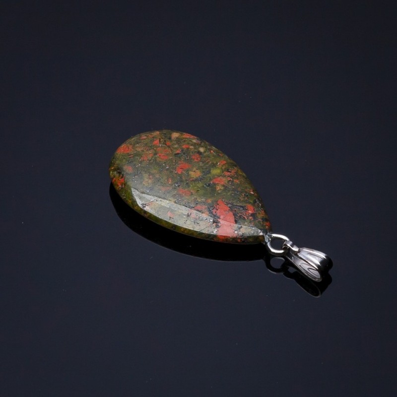 Přívěšek Kapka z heliotropu 2,5 × 1,7 cm (+-)